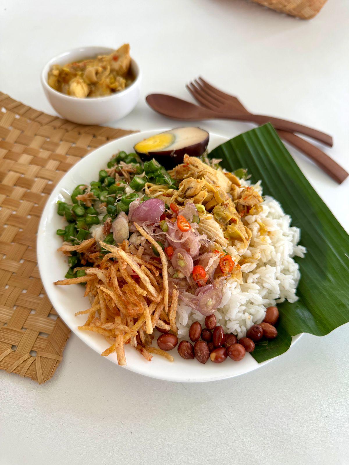 PY - Nasi Betutu Suwir