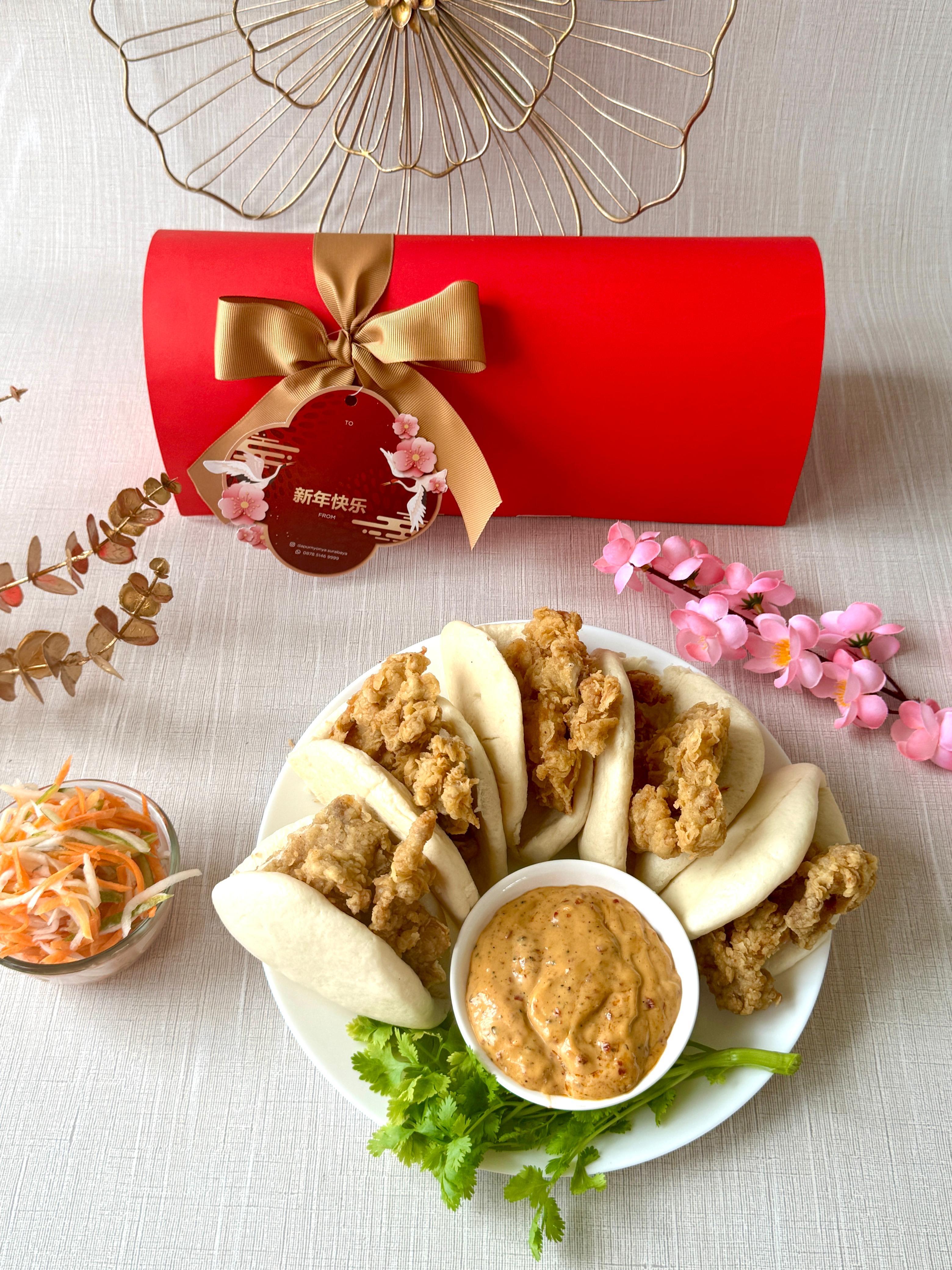 Hong Mala Crispy Bao